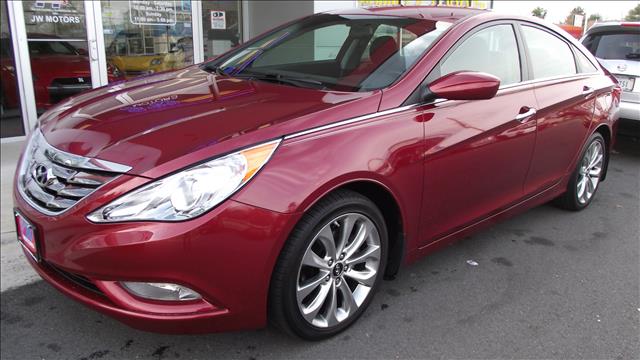 Hyundai Sonata 2012 photo 2