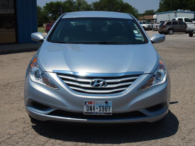 Hyundai Sonata 2012 photo 1