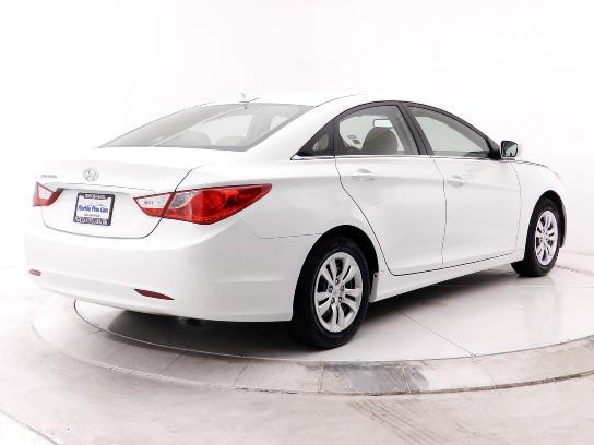 Hyundai Sonata 2012 photo 20