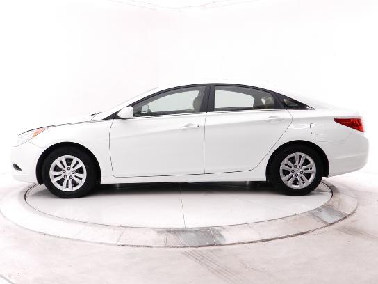 Hyundai Sonata 2012 photo 21