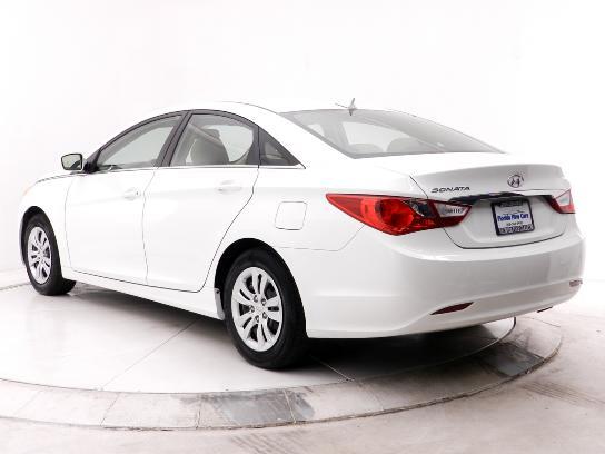 Hyundai Sonata 2012 photo 22