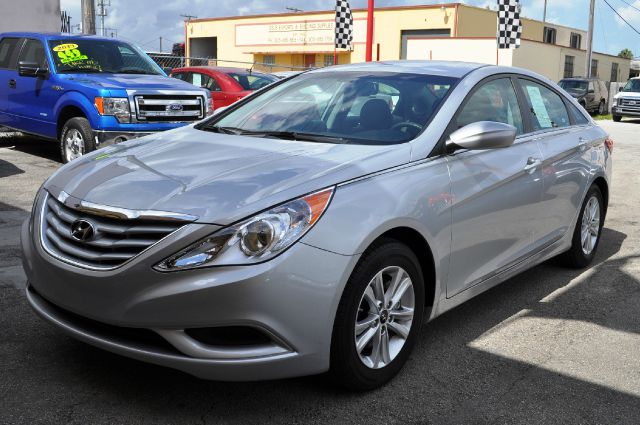 Hyundai Sonata 2013 photo 4