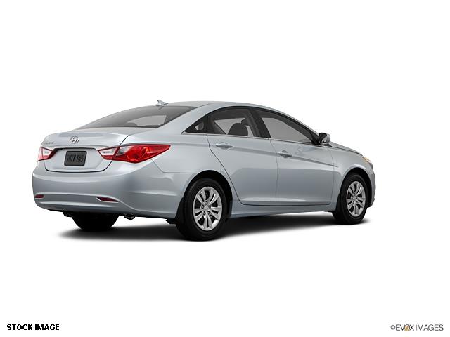 Hyundai Sonata 2013 photo 3