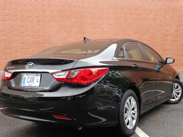 Hyundai Sonata 2013 photo 3