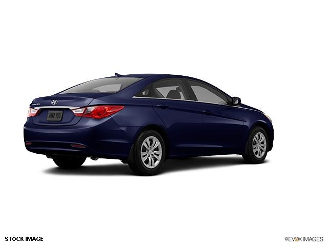 Hyundai Sonata 2013 photo 1