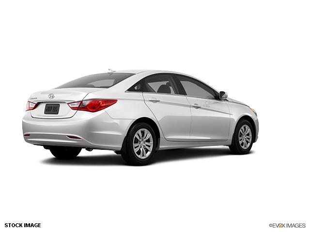 Hyundai Sonata 2013 photo 4