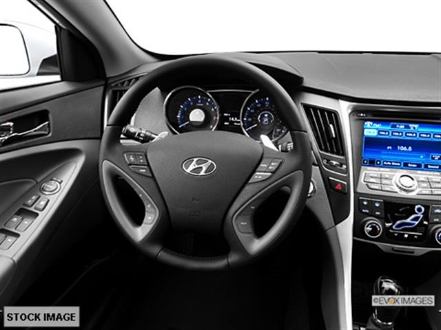 Hyundai Sonata 2013 photo 4