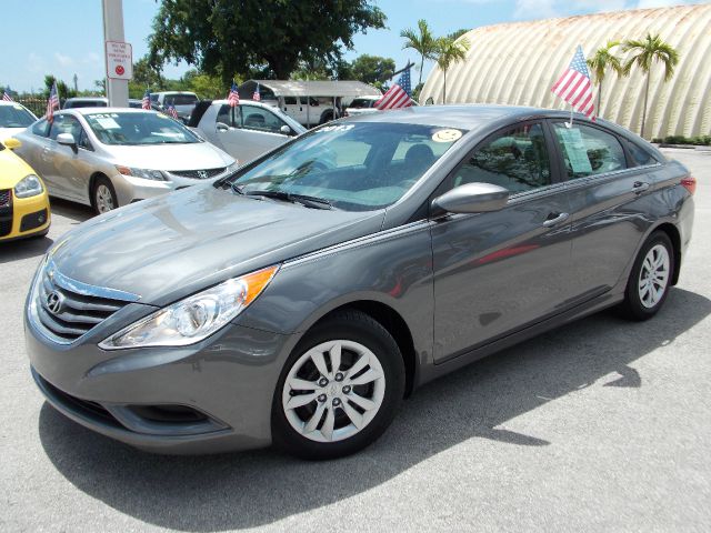 Hyundai Sonata 2013 photo 13