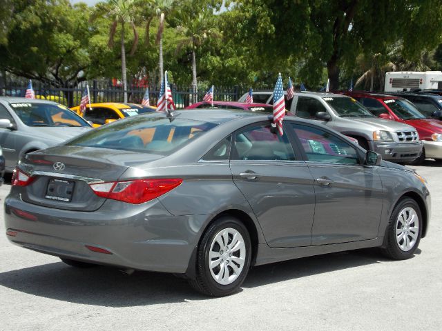 Hyundai Sonata 2013 photo 25