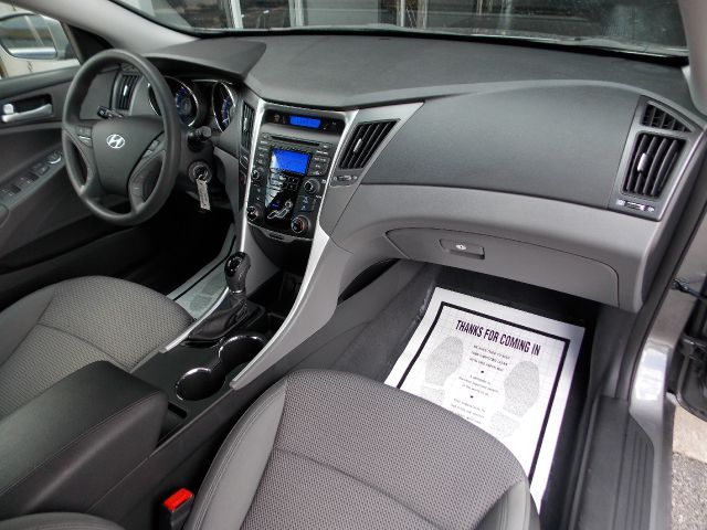 Hyundai Sonata 2013 photo 58