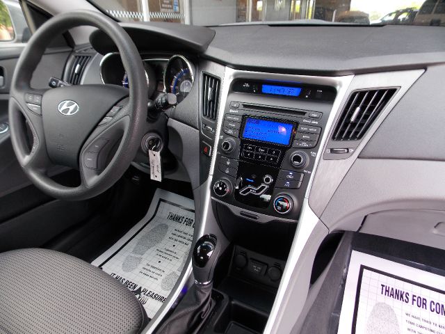 Hyundai Sonata 2013 photo 66