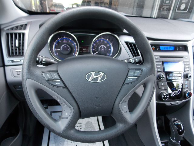 Hyundai Sonata 2013 photo 83