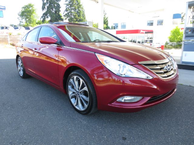 Hyundai Sonata Comfort Plus Nav/levinson Sedan