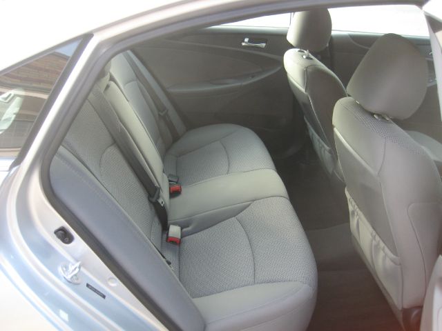 Hyundai Sonata 2013 photo 19