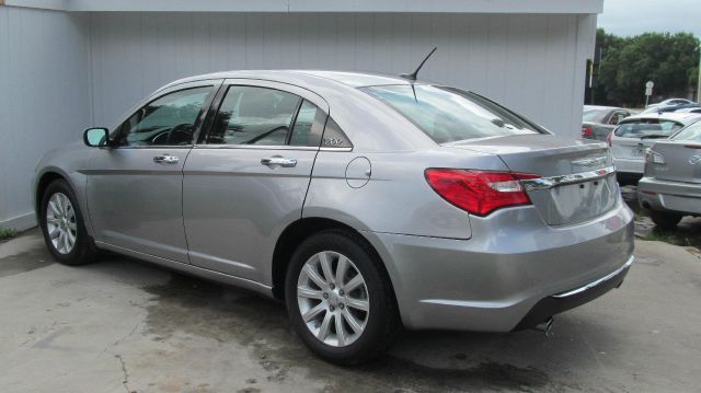 Hyundai Sonata FWD 4dr Sport Sedan