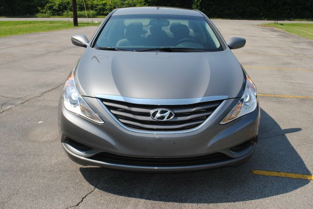 Hyundai Sonata 2013 photo 3