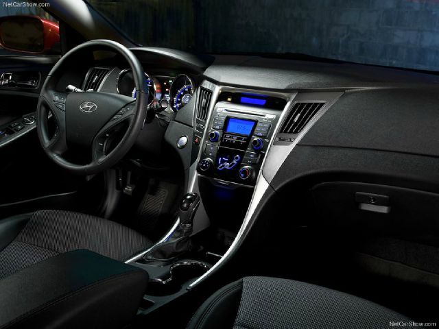 Hyundai Sonata 2013 photo 4