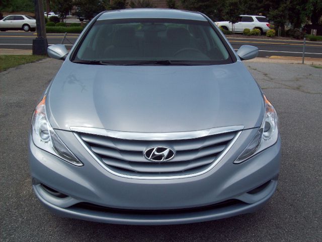 Hyundai Sonata 2013 photo 23