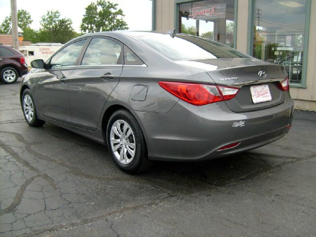 Hyundai Sonata 2013 photo 3