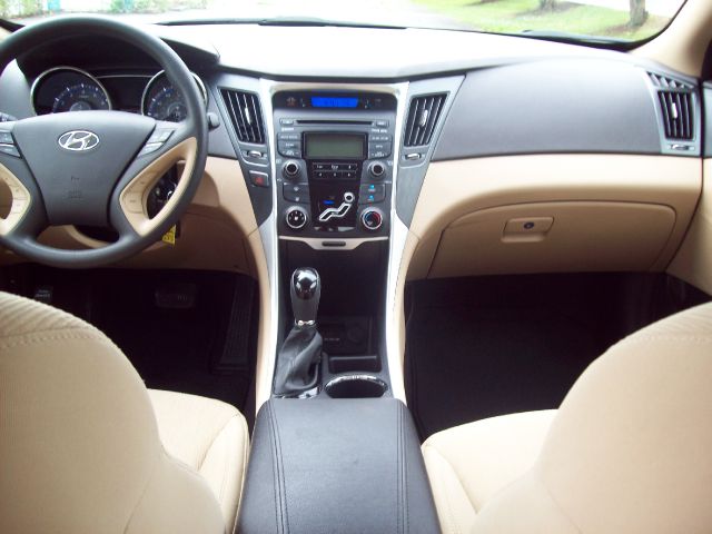 Hyundai Sonata 2013 photo 5