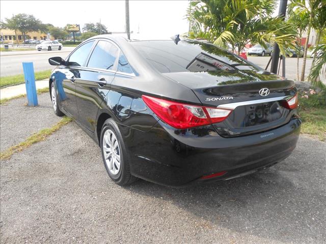 Hyundai Sonata 2013 photo 4