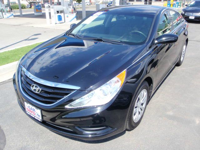 Hyundai Sonata FWD 4dr Sport Sedan