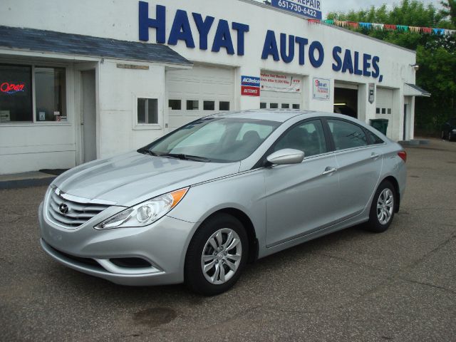 Hyundai Sonata 2013 photo 1