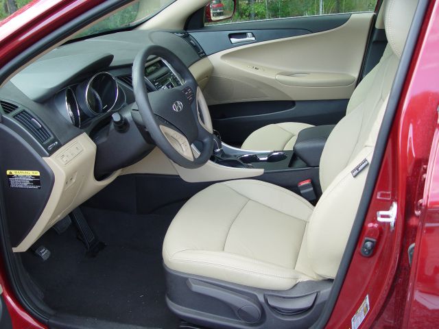 Hyundai Sonata 2013 photo 14