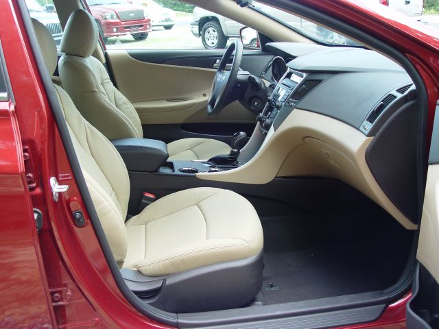 Hyundai Sonata 2013 photo 5