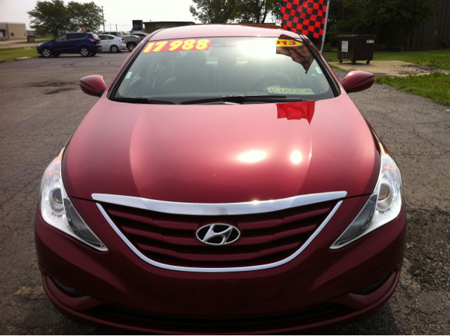 Hyundai Sonata 2013 photo 2