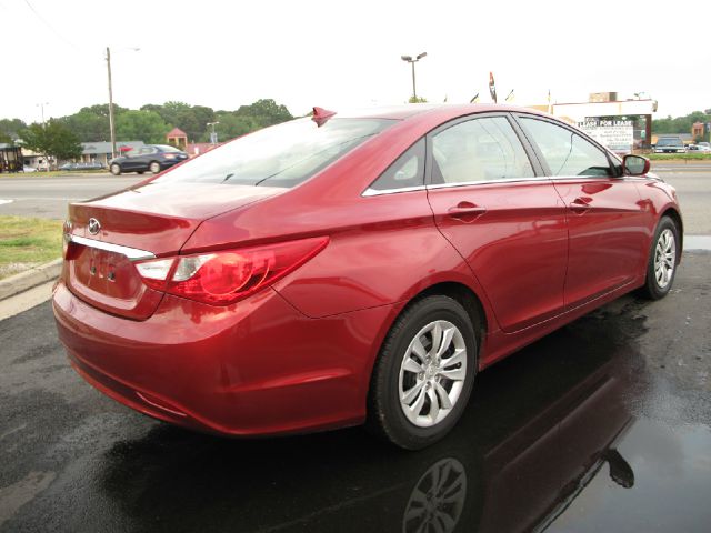 Hyundai Sonata 2013 photo 13