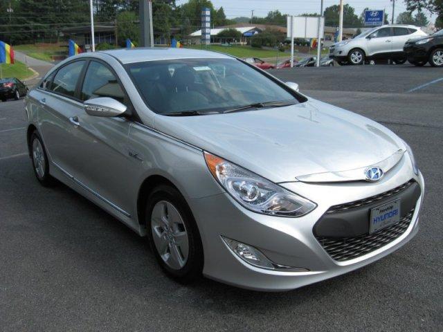 Hyundai Sonata Hybrid 2011 photo 3