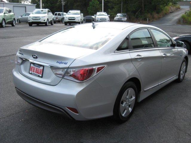 Hyundai Sonata Hybrid 2011 photo 5