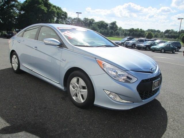 Hyundai Sonata Hybrid 2011 photo 1