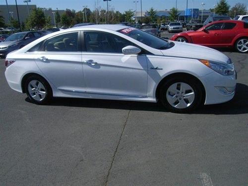 Hyundai Sonata Hybrid 2011 photo 4