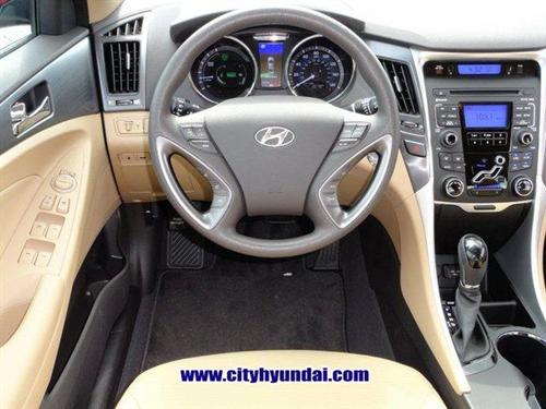 Hyundai Sonata Hybrid 2011 photo 4