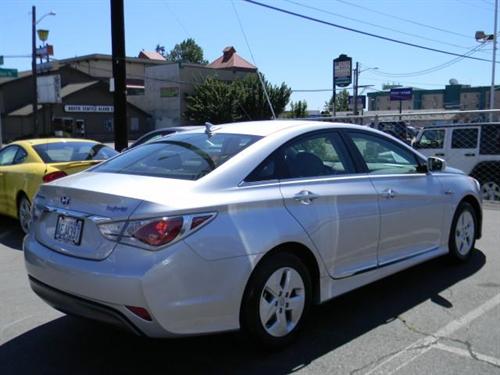 Hyundai Sonata Hybrid 2011 photo 4