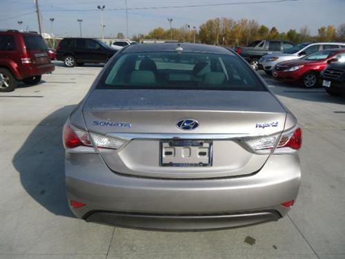 Hyundai Sonata Hybrid 2011 photo 2