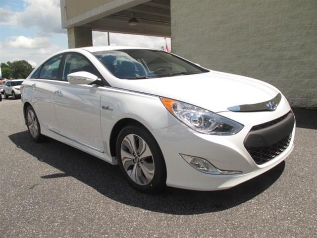 Hyundai Sonata Hybrid 2013 photo 3