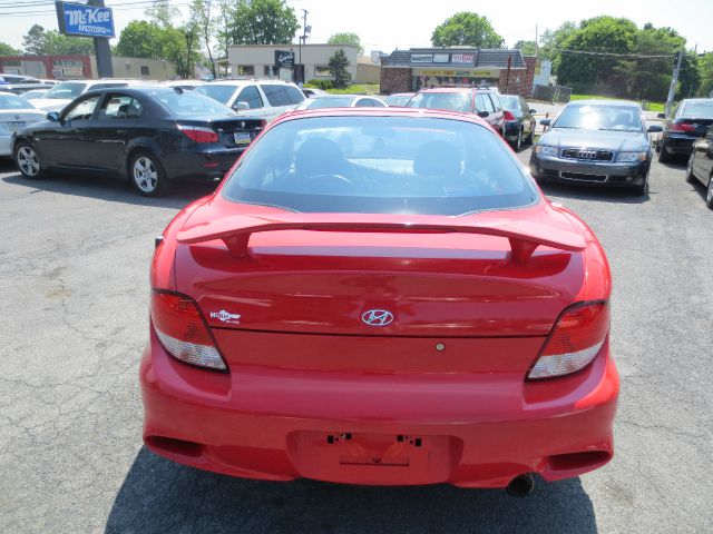 Hyundai Tiburon 2001 photo 7