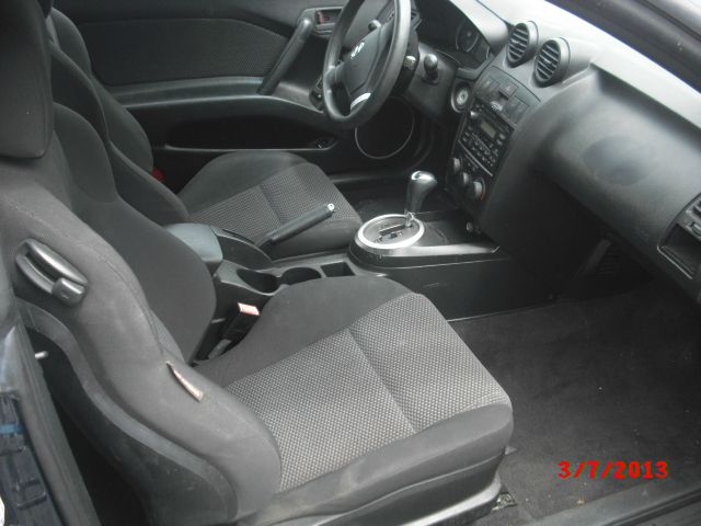 Hyundai Tiburon 2003 photo 0