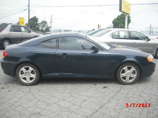 Hyundai Tiburon 2003 photo 10