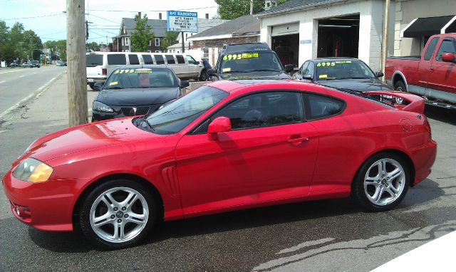 Hyundai Tiburon 2003 photo 10