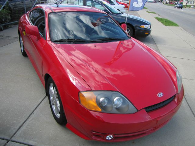 Hyundai Tiburon 2003 photo 1