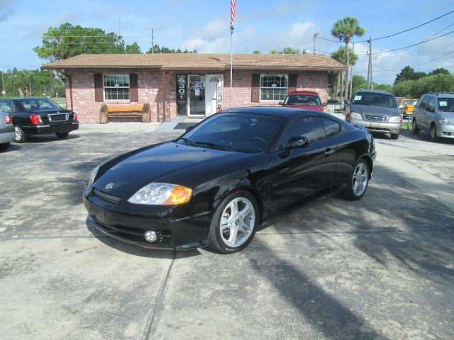 Hyundai Tiburon SE LE Pro-4x Coupe