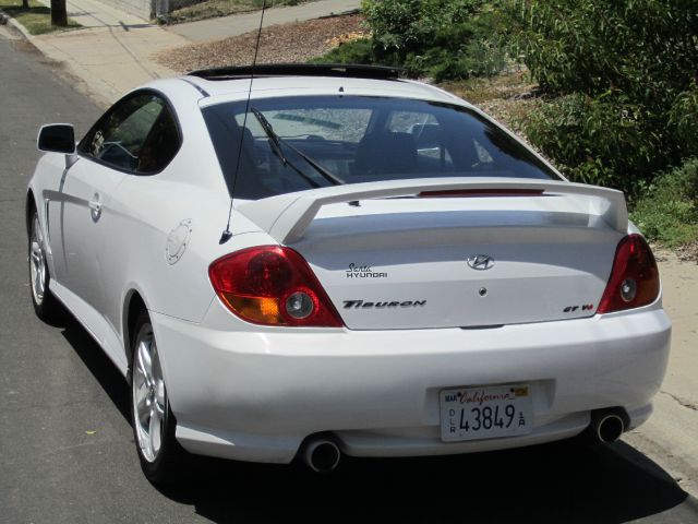 Hyundai Tiburon 2003 photo 5