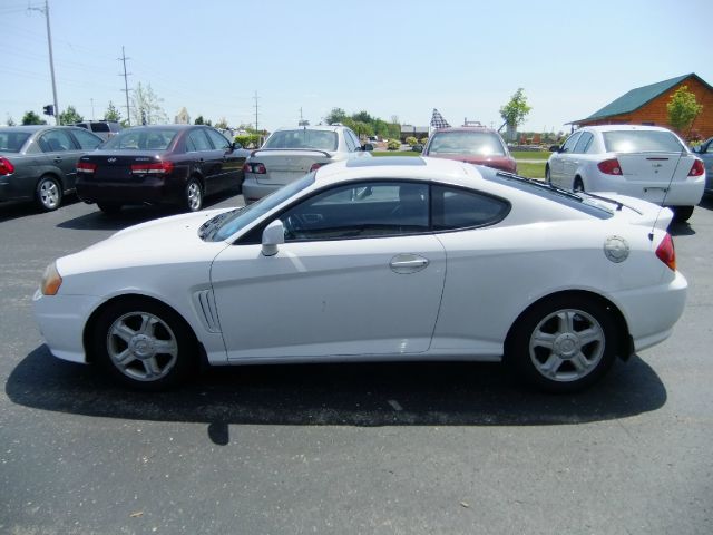 Hyundai Tiburon 2003 photo 5