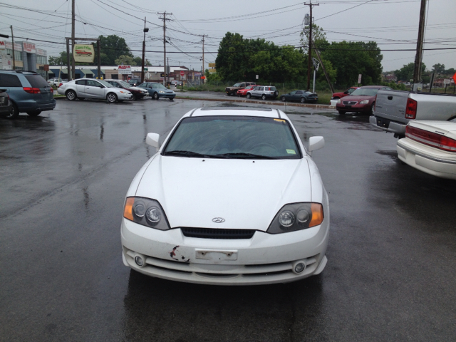 Hyundai Tiburon 2003 photo 0