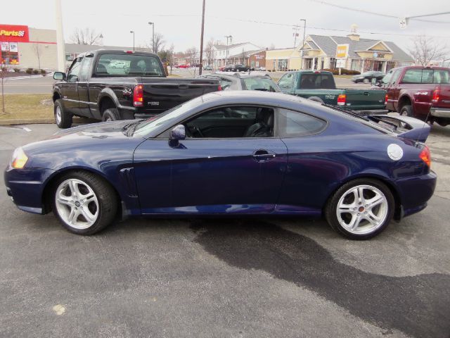 Hyundai Tiburon 2003 photo 6