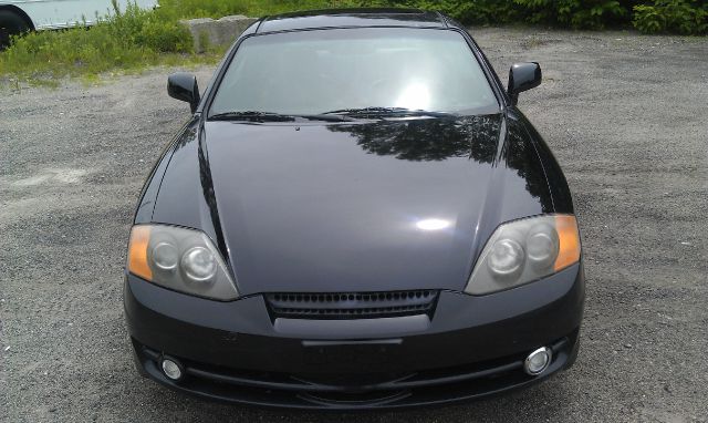 Hyundai Tiburon 2003 photo 1